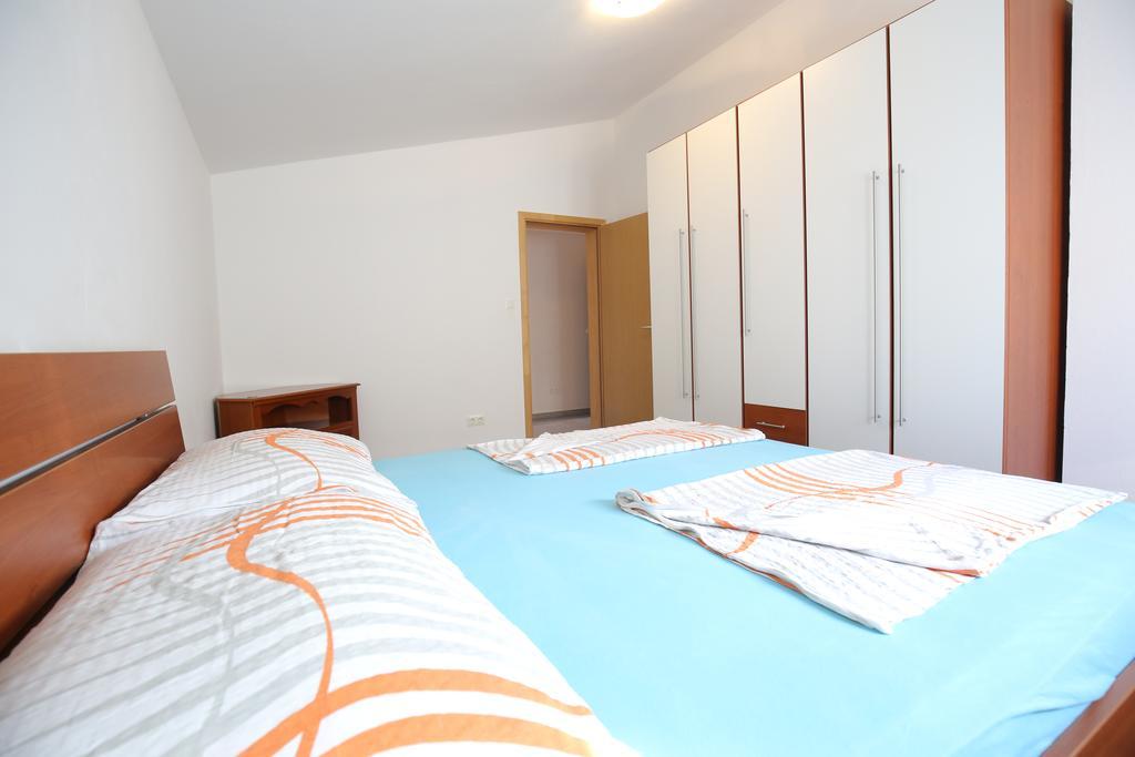 Apartments Tina P Vir Ngoại thất bức ảnh