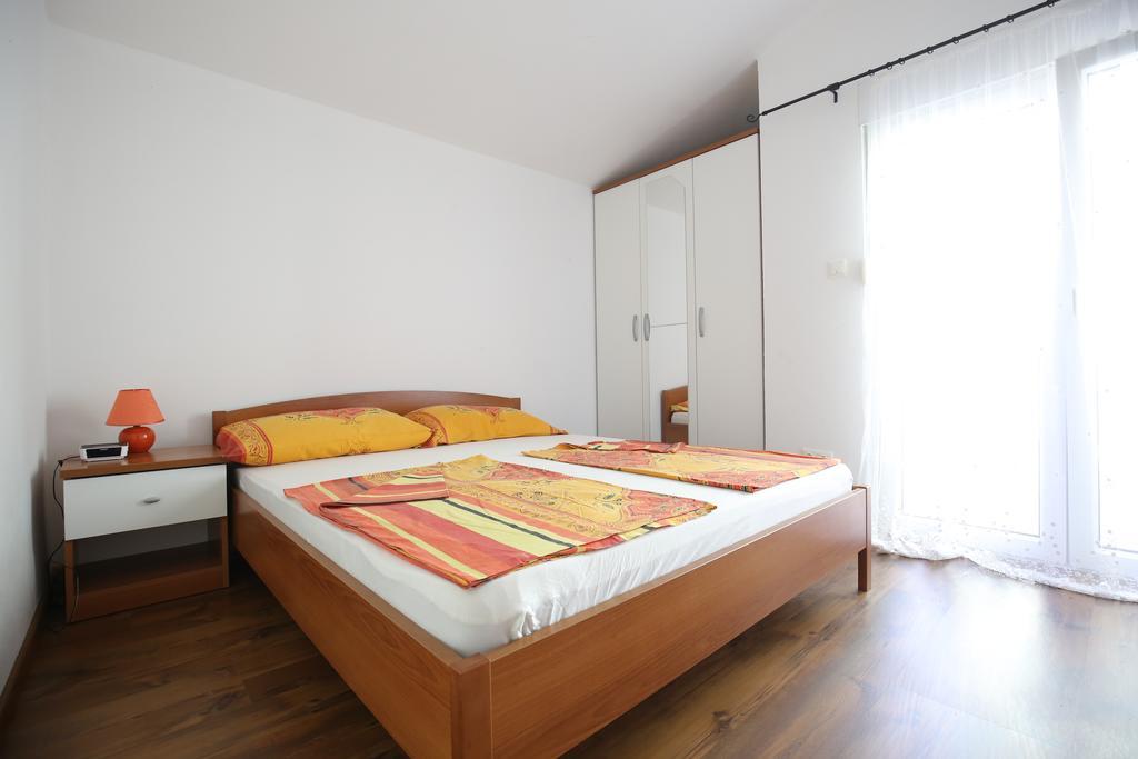Apartments Tina P Vir Ngoại thất bức ảnh